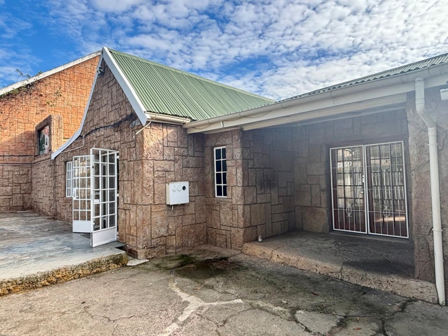 To Let Commercial Property for Rent in Howick North KwaZulu-Natal