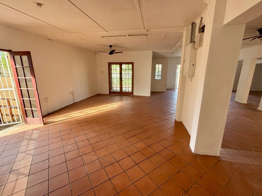 To Let Commercial Property for Rent in Howick North KwaZulu-Natal