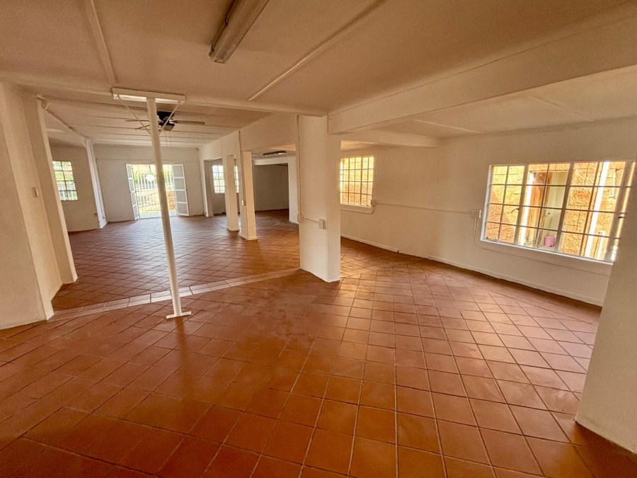 To Let Commercial Property for Rent in Howick North KwaZulu-Natal