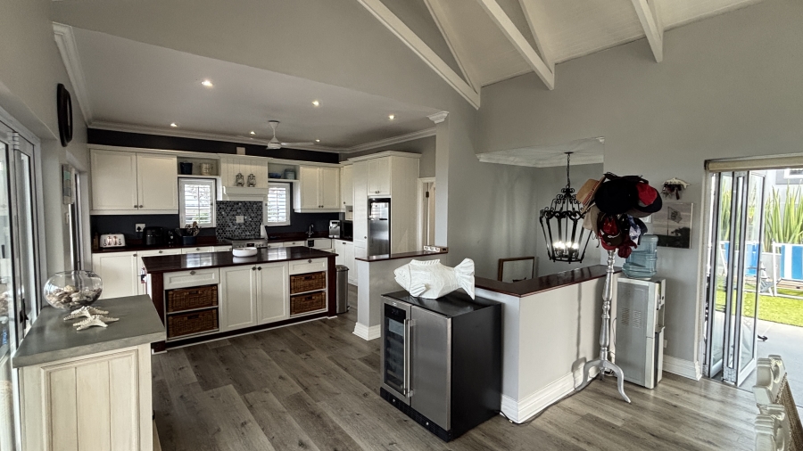 4 Bedroom Property for Sale in Prince