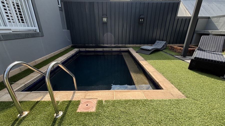 4 Bedroom Property for Sale in Prince