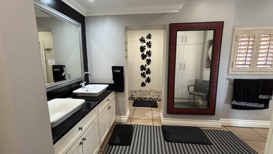 4 Bedroom Property for Sale in Prince