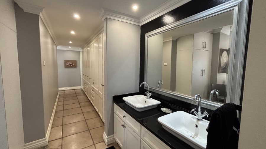 4 Bedroom Property for Sale in Prince