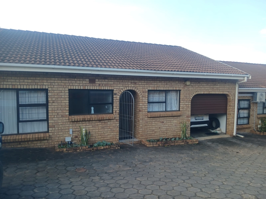 2 Bedroom Property for Sale in Mtunzini KwaZulu-Natal