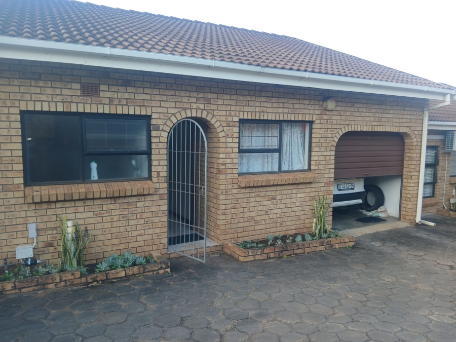 2 Bedroom Property for Sale in Mtunzini KwaZulu-Natal