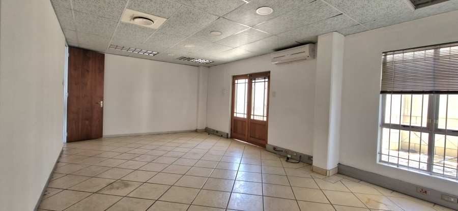 To Let Commercial Property for Rent in New Town Centre KwaZulu-Natal