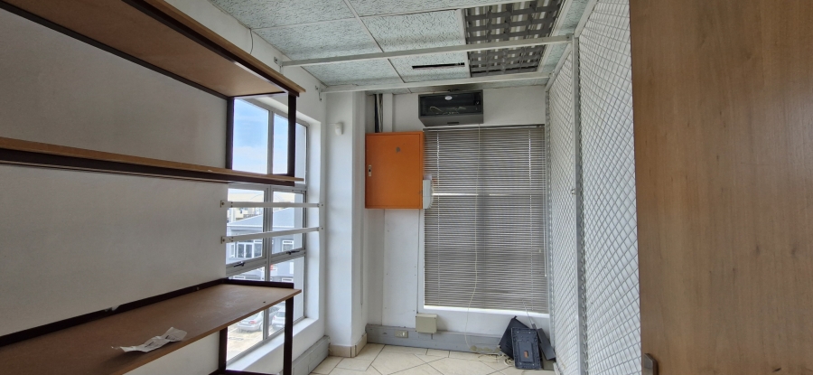 To Let Commercial Property for Rent in New Town Centre KwaZulu-Natal