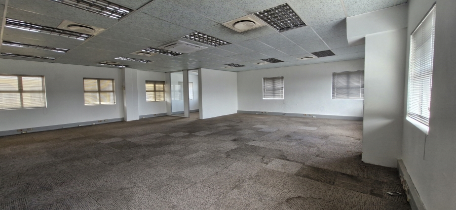 To Let Commercial Property for Rent in New Town Centre KwaZulu-Natal