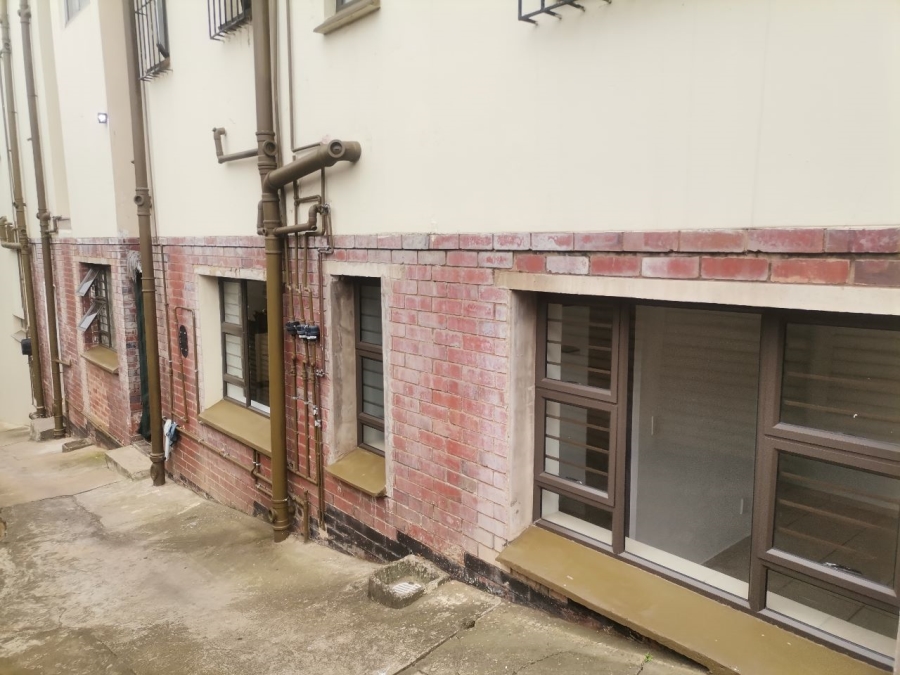 1 Bedroom Property for Sale in Umbilo KwaZulu-Natal