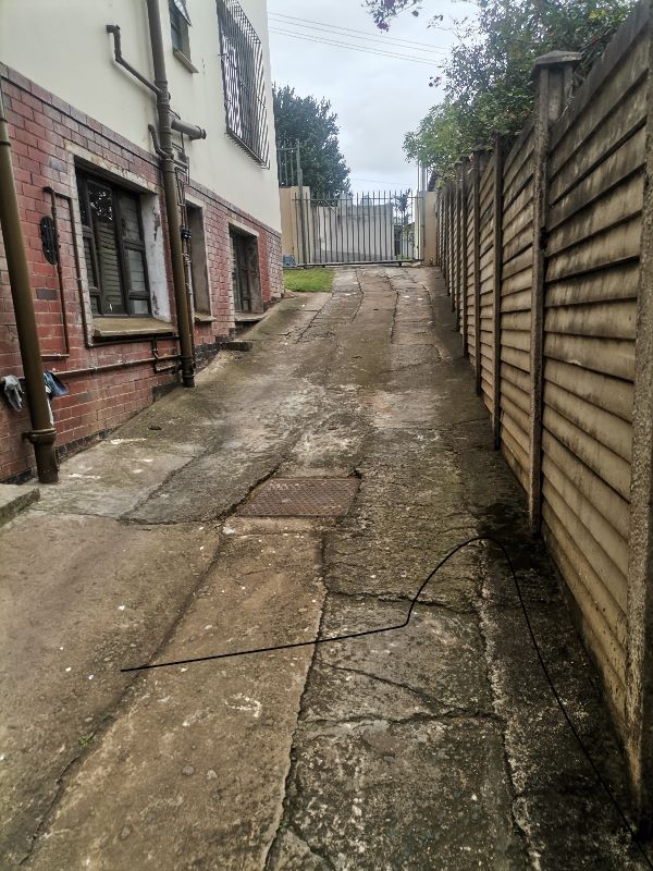 1 Bedroom Property for Sale in Umbilo KwaZulu-Natal