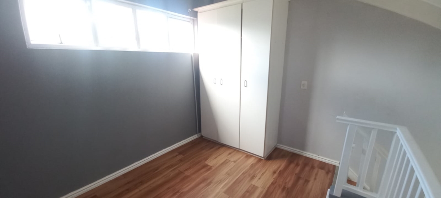 1 Bedroom Property for Sale in Morningside KwaZulu-Natal