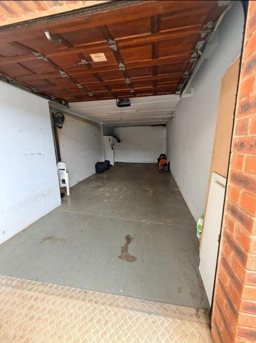 4 Bedroom Property for Sale in Southgate KwaZulu-Natal