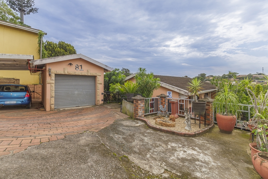 3 Bedroom Property for Sale in Mount Vernon KwaZulu-Natal