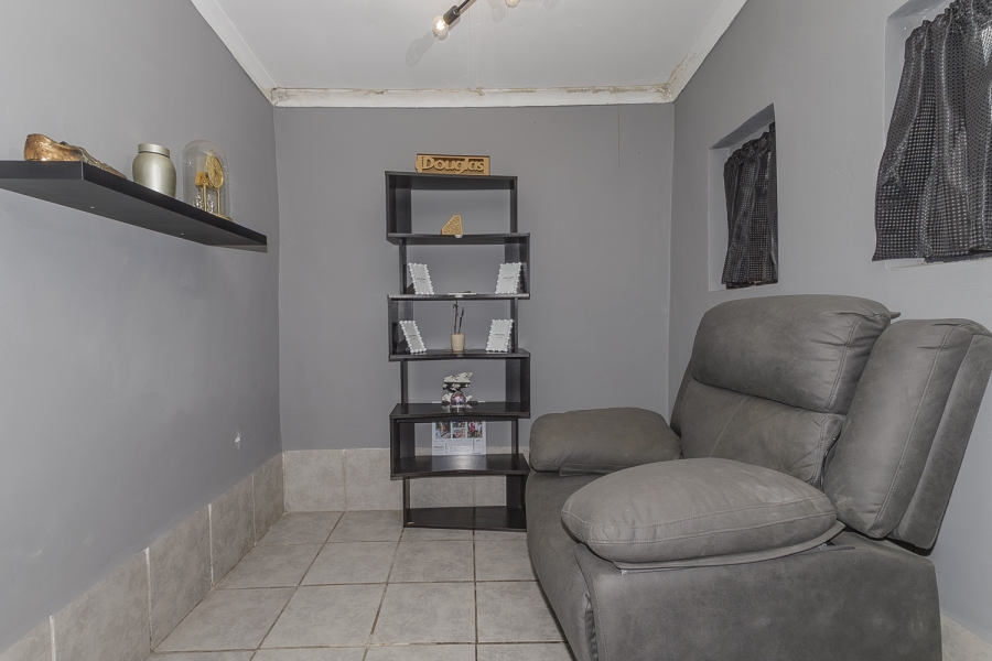 3 Bedroom Property for Sale in Mount Vernon KwaZulu-Natal