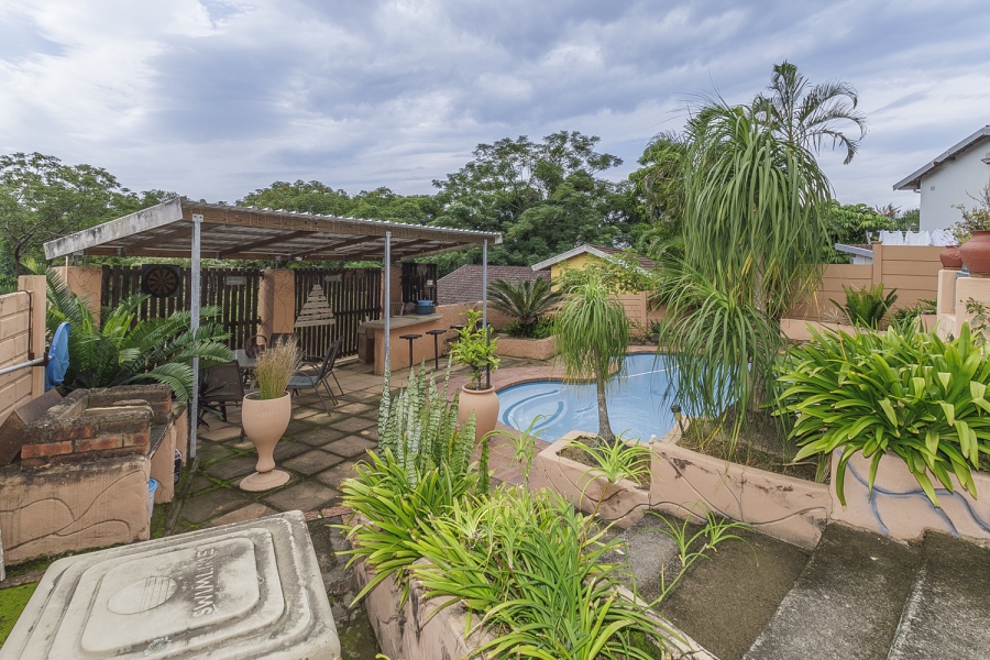 3 Bedroom Property for Sale in Mount Vernon KwaZulu-Natal