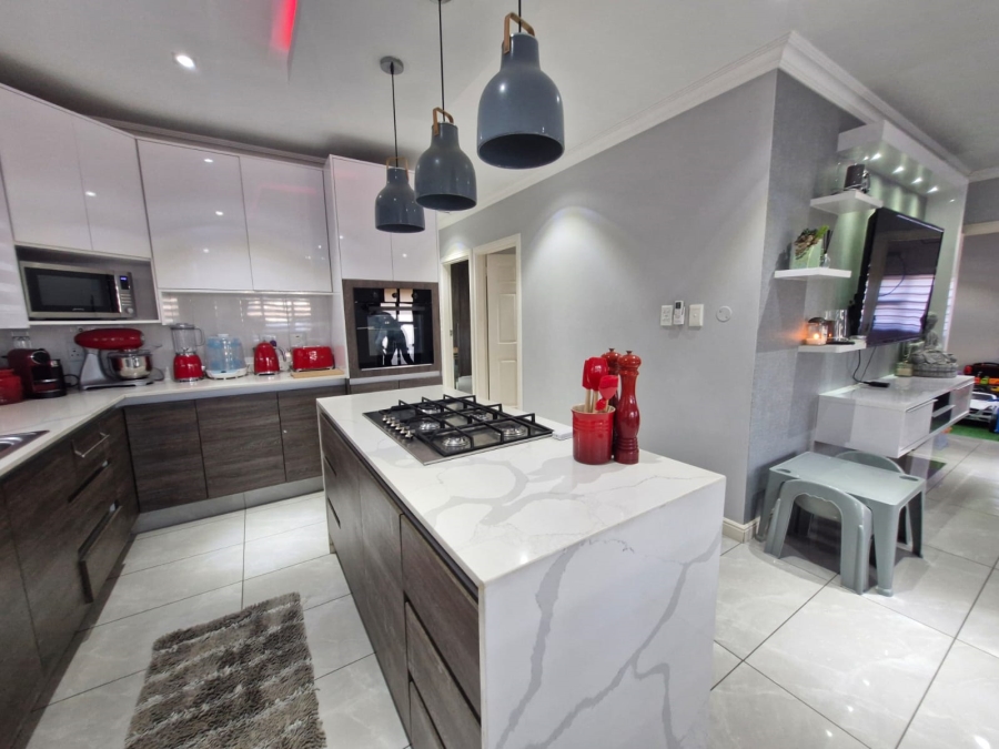 3 Bedroom Property for Sale in Escombe KwaZulu-Natal