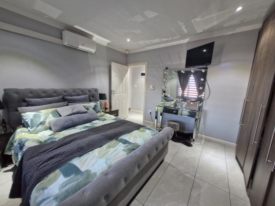 3 Bedroom Property for Sale in Escombe KwaZulu-Natal