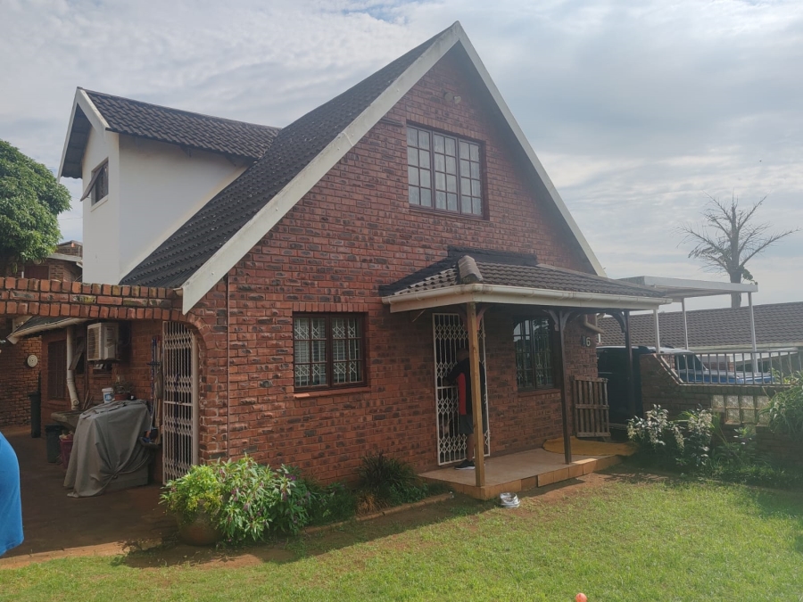 4 Bedroom Property for Sale in Southgate KwaZulu-Natal