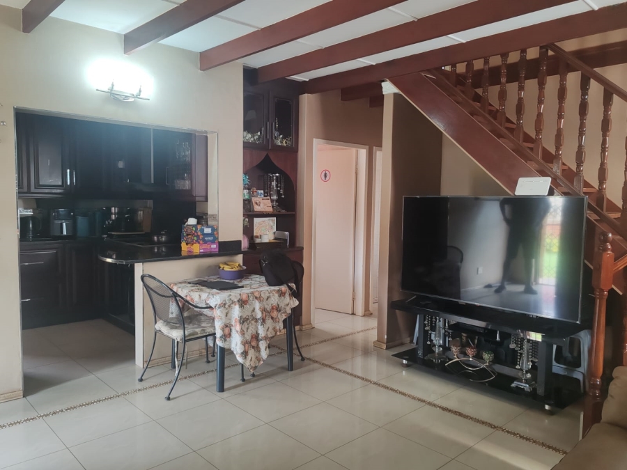 4 Bedroom Property for Sale in Southgate KwaZulu-Natal