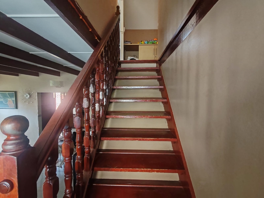 4 Bedroom Property for Sale in Southgate KwaZulu-Natal