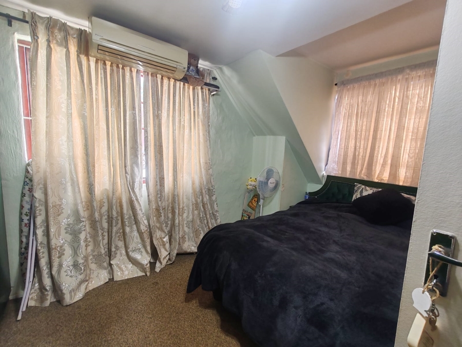 4 Bedroom Property for Sale in Southgate KwaZulu-Natal