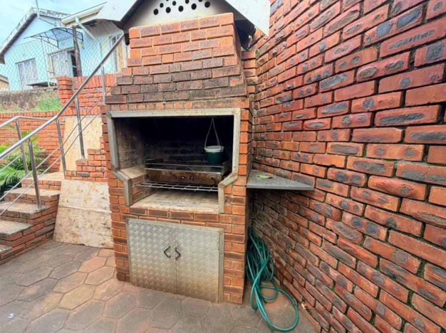 4 Bedroom Property for Sale in Southgate KwaZulu-Natal