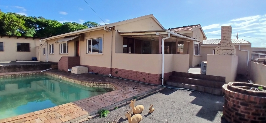 7 Bedroom Property for Sale in Fynnland KwaZulu-Natal