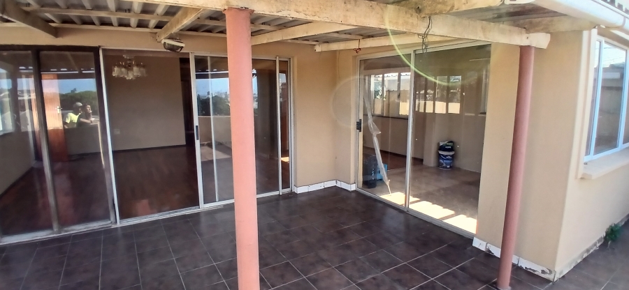 7 Bedroom Property for Sale in Fynnland KwaZulu-Natal