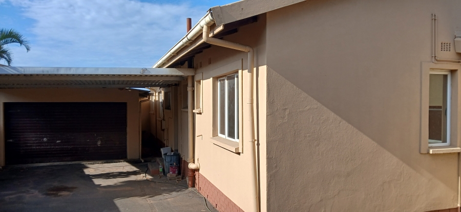 7 Bedroom Property for Sale in Fynnland KwaZulu-Natal