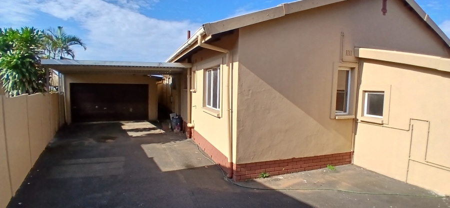 7 Bedroom Property for Sale in Fynnland KwaZulu-Natal