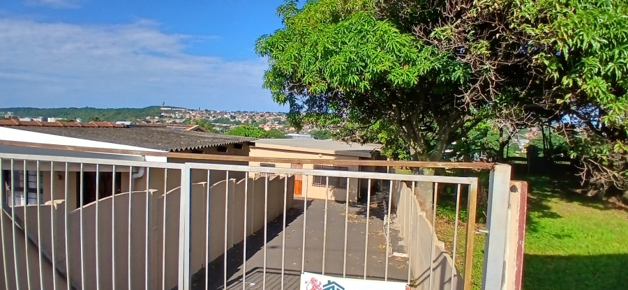 7 Bedroom Property for Sale in Fynnland KwaZulu-Natal