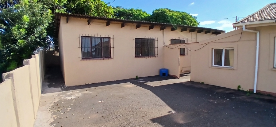 7 Bedroom Property for Sale in Fynnland KwaZulu-Natal