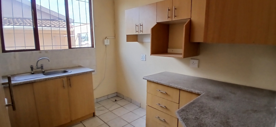 7 Bedroom Property for Sale in Fynnland KwaZulu-Natal