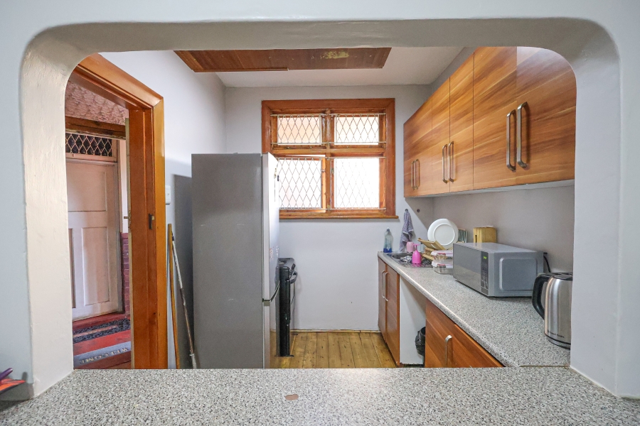 1 Bedroom Property for Sale in Essenwood KwaZulu-Natal