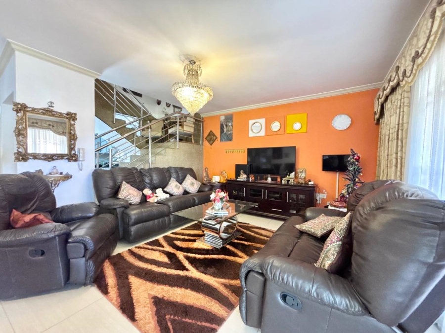 4 Bedroom Property for Sale in Sherwood KwaZulu-Natal