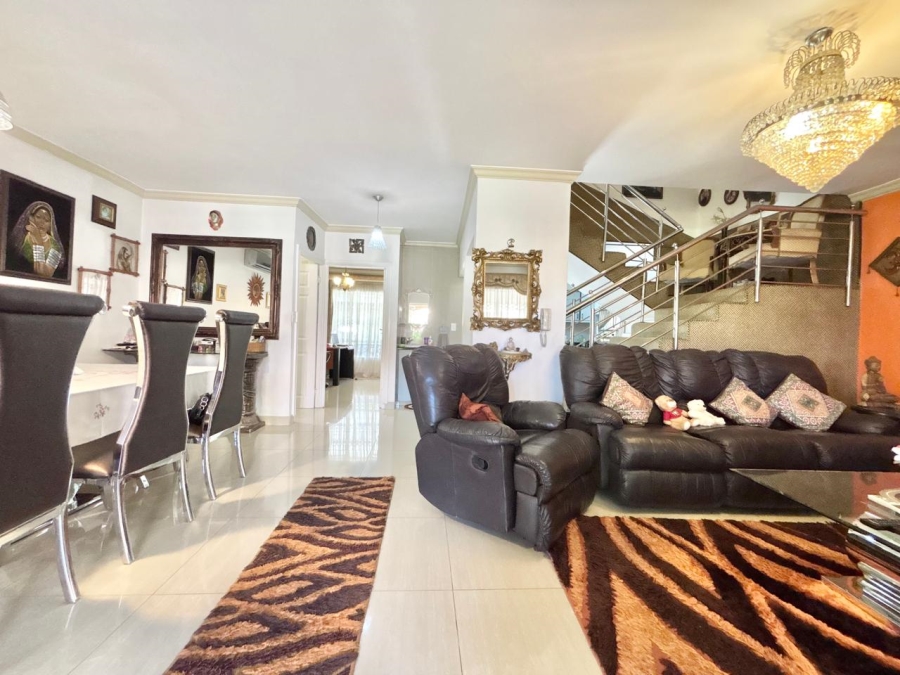 4 Bedroom Property for Sale in Sherwood KwaZulu-Natal