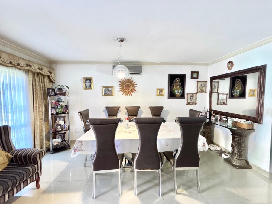 4 Bedroom Property for Sale in Sherwood KwaZulu-Natal