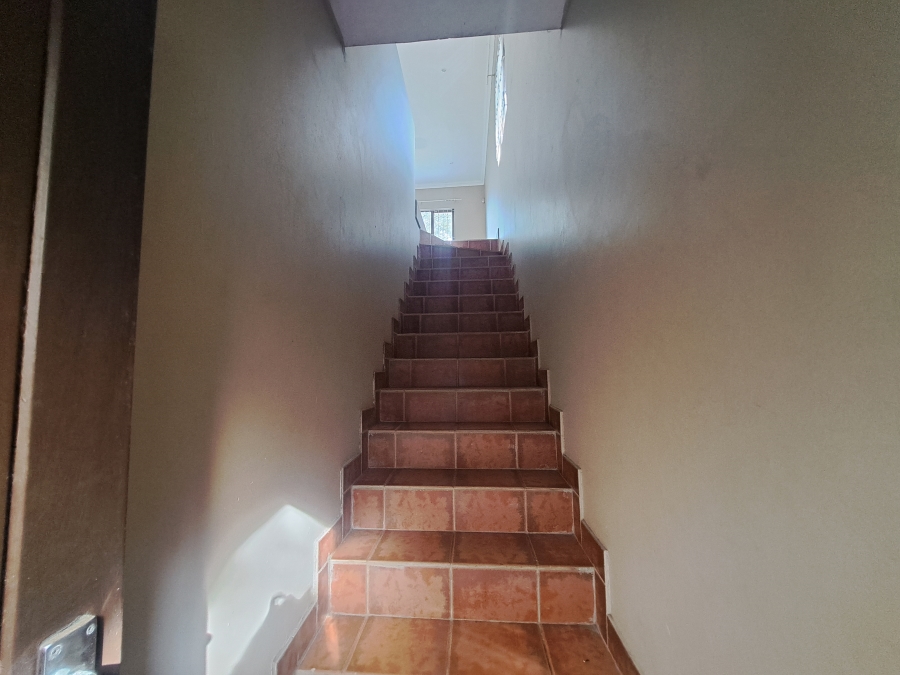 To Let 1 Bedroom Property for Rent in Gillitts KwaZulu-Natal