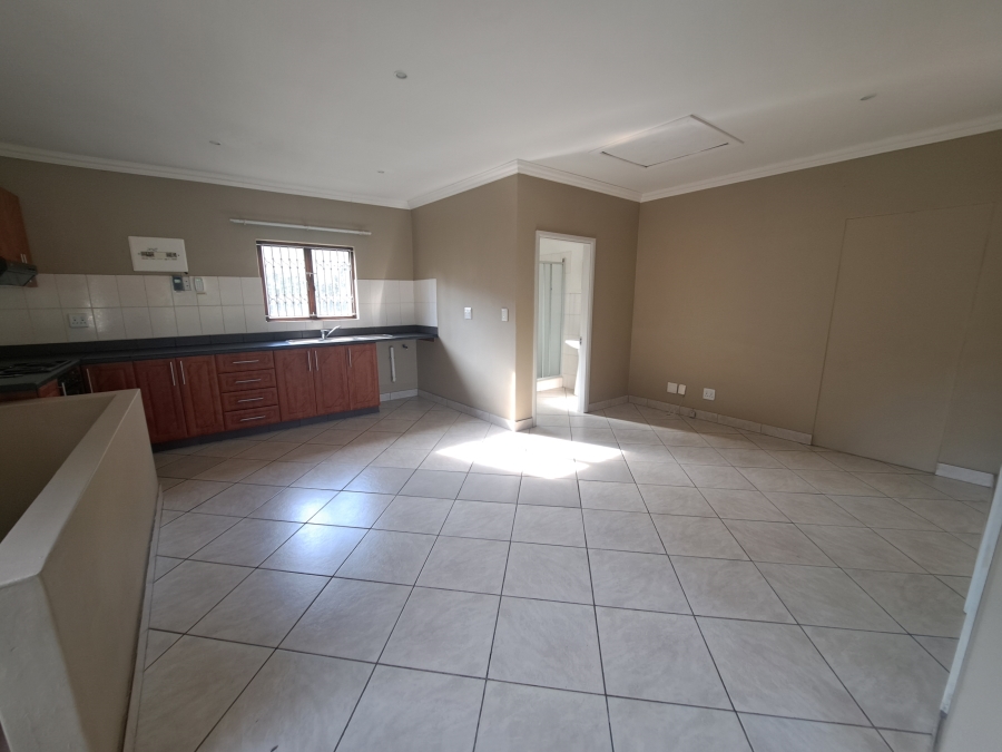 To Let 1 Bedroom Property for Rent in Gillitts KwaZulu-Natal