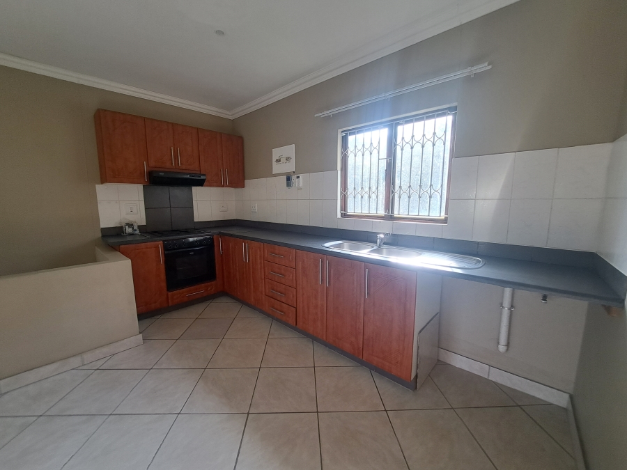To Let 1 Bedroom Property for Rent in Gillitts KwaZulu-Natal