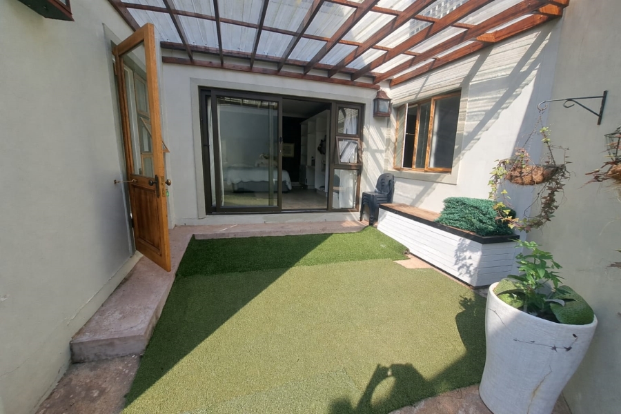 To Let 1 Bedroom Property for Rent in Hillcrest Park KwaZulu-Natal