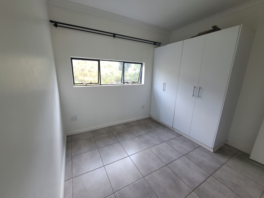 2 Bedroom Property for Sale in Waterfall KwaZulu-Natal