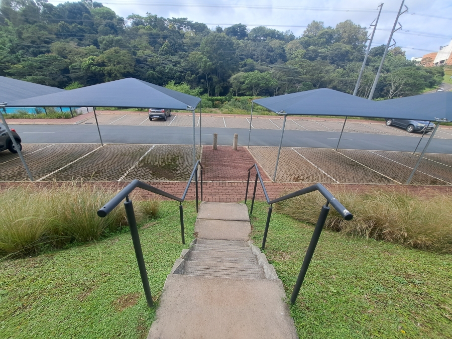 2 Bedroom Property for Sale in Waterfall KwaZulu-Natal