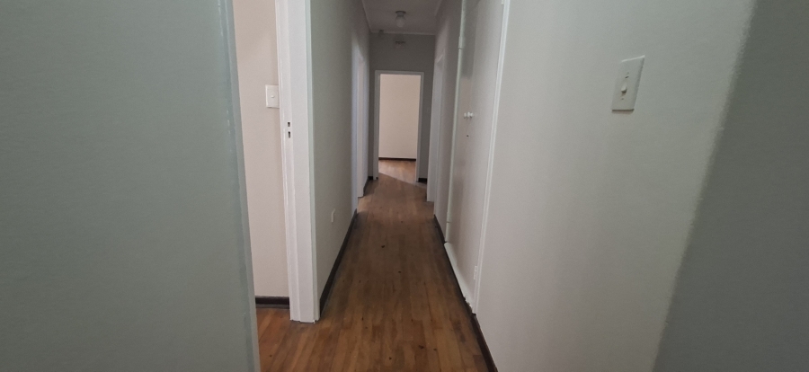 3 Bedroom Property for Sale in Hillcrest Central KwaZulu-Natal