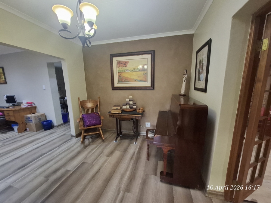 3 Bedroom Property for Sale in Pioneer Park KwaZulu-Natal