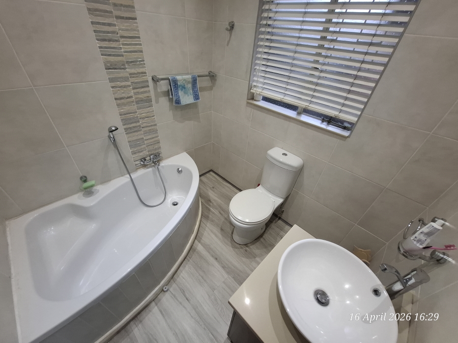 3 Bedroom Property for Sale in Pioneer Park KwaZulu-Natal