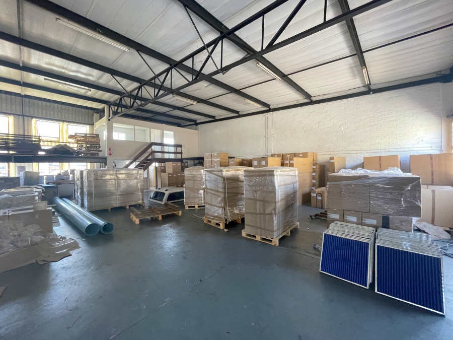 To Let Commercial Property for Rent in Briardene KwaZulu-Natal