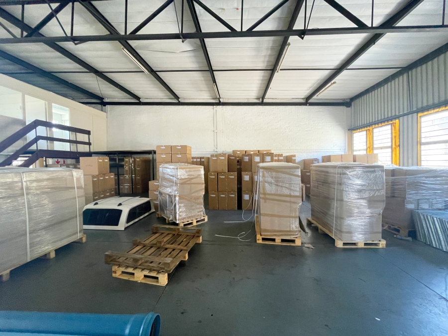 To Let Commercial Property for Rent in Briardene KwaZulu-Natal