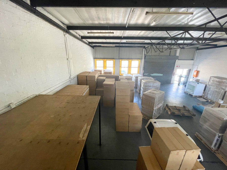 To Let Commercial Property for Rent in Briardene KwaZulu-Natal