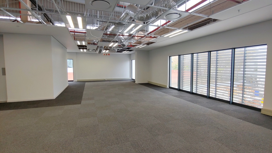 To Let Commercial Property for Rent in Mount Edgecombe KwaZulu-Natal